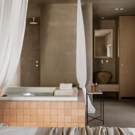 Apart Otel Thoe Naxos - Indoor Jacuzzi